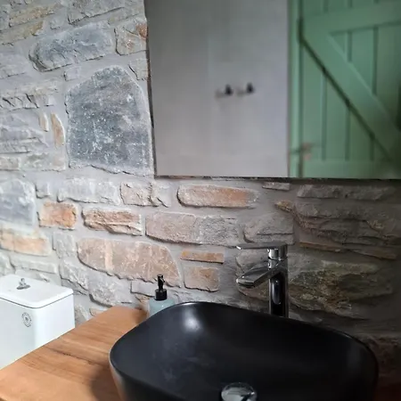 Bellevia Stone Pool 빌라 Kouvelles